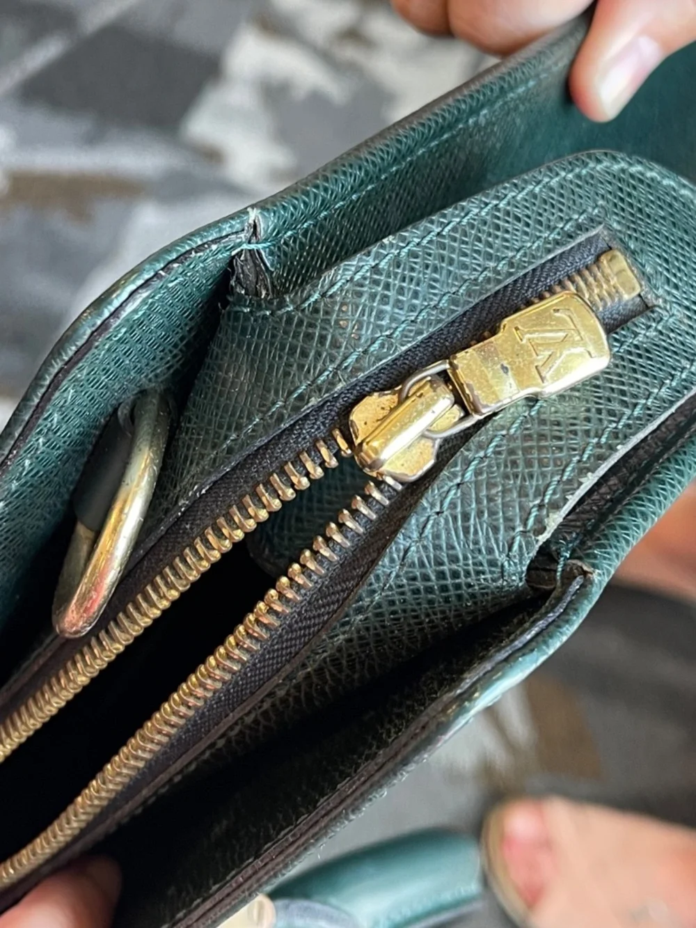 Louis Vuitton Green Taiga Leather Porte Documents Rozan Briefcase